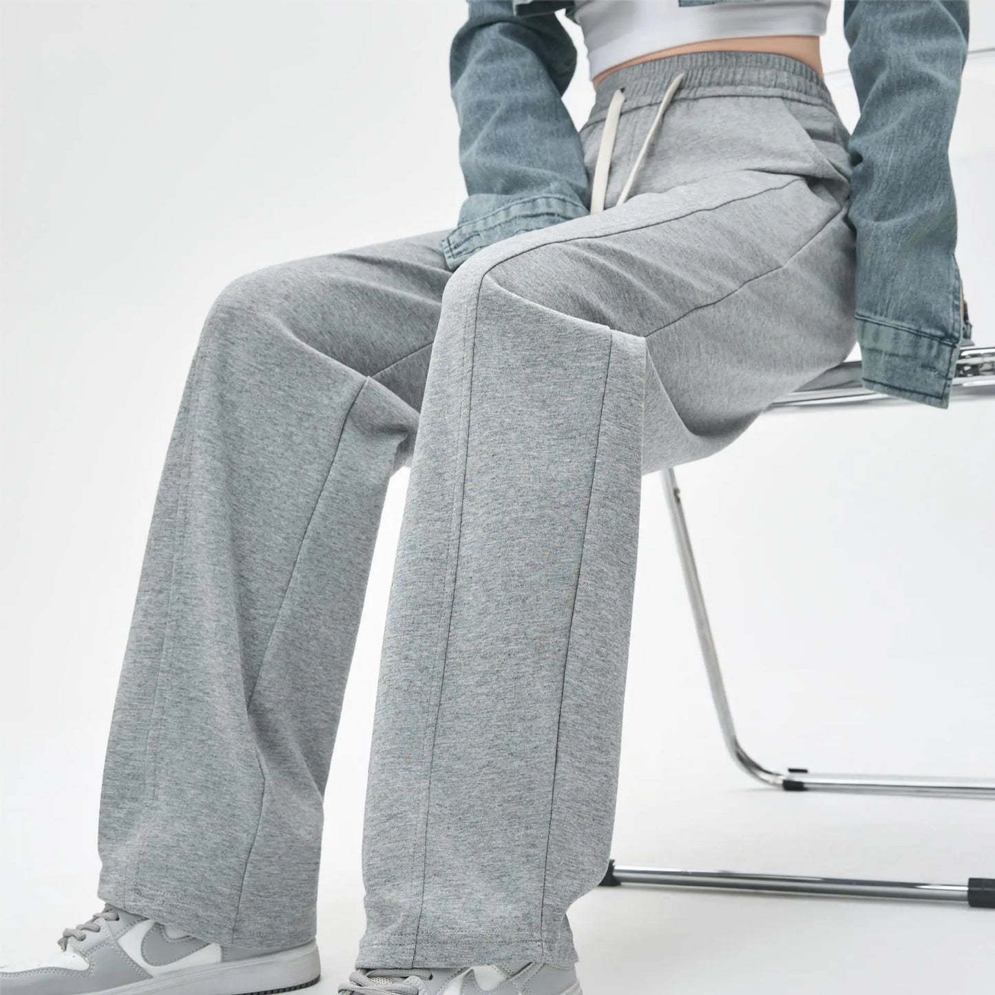 Relaxed Fit Wide-Leg Sweatpants - Little Addiction