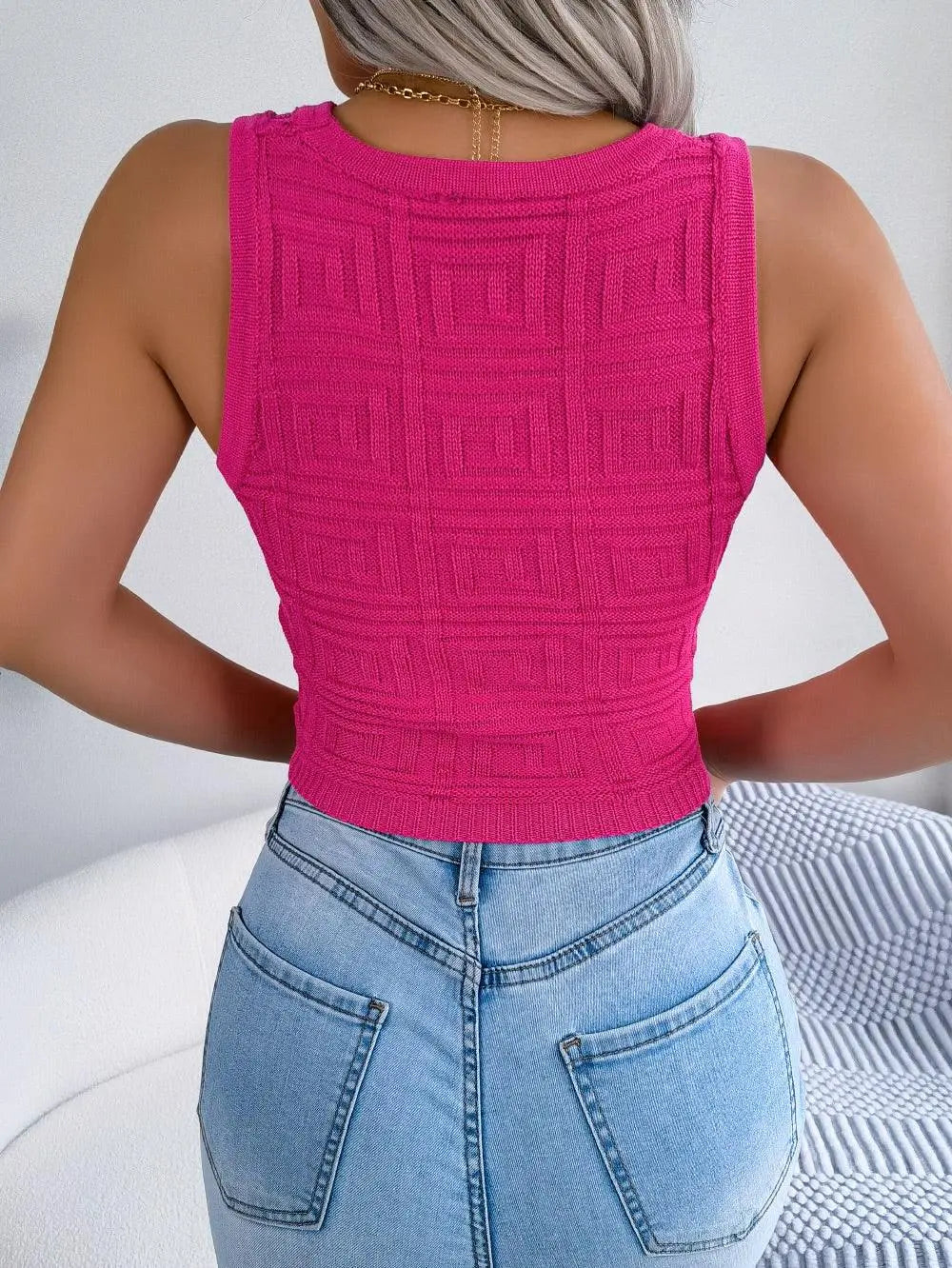 Cropped Knitted Tank Top - Little Addiction