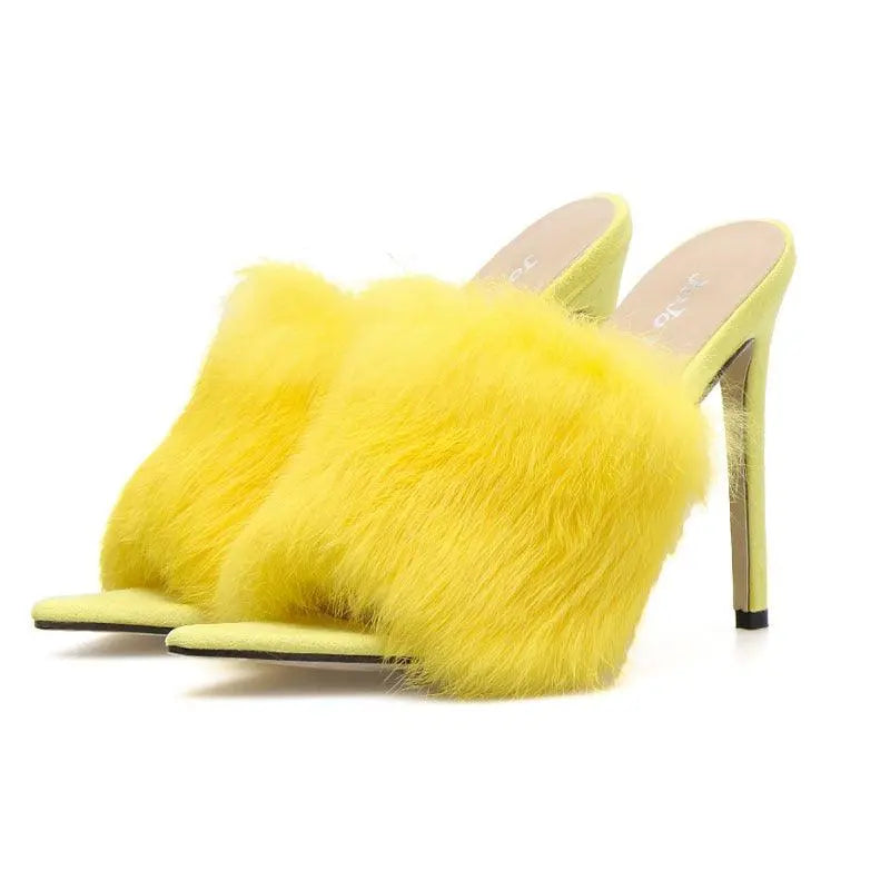 Female fur high heels - Little Addiction